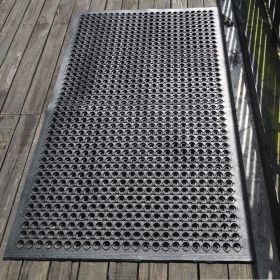 Outdoor Rubber Floor Mats Anti Slip Restaurant Commercial Kitchen Mat Rubber Drainage Mat 60 x 35 Heavy Duty Door Mat for Garage Garden Indoor Outsid